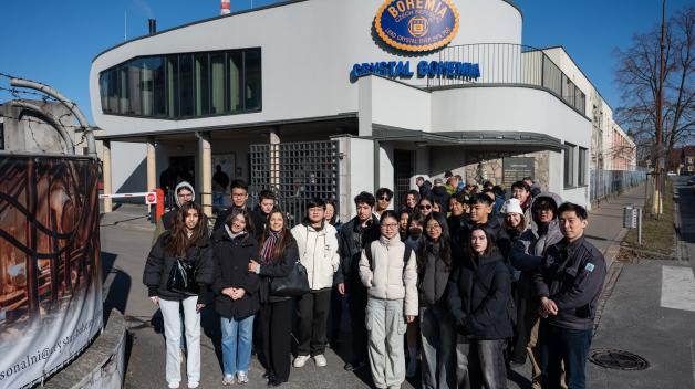 Students in Poděbrady Visit the Famous Czech Glassworks, Crystal Bohemia